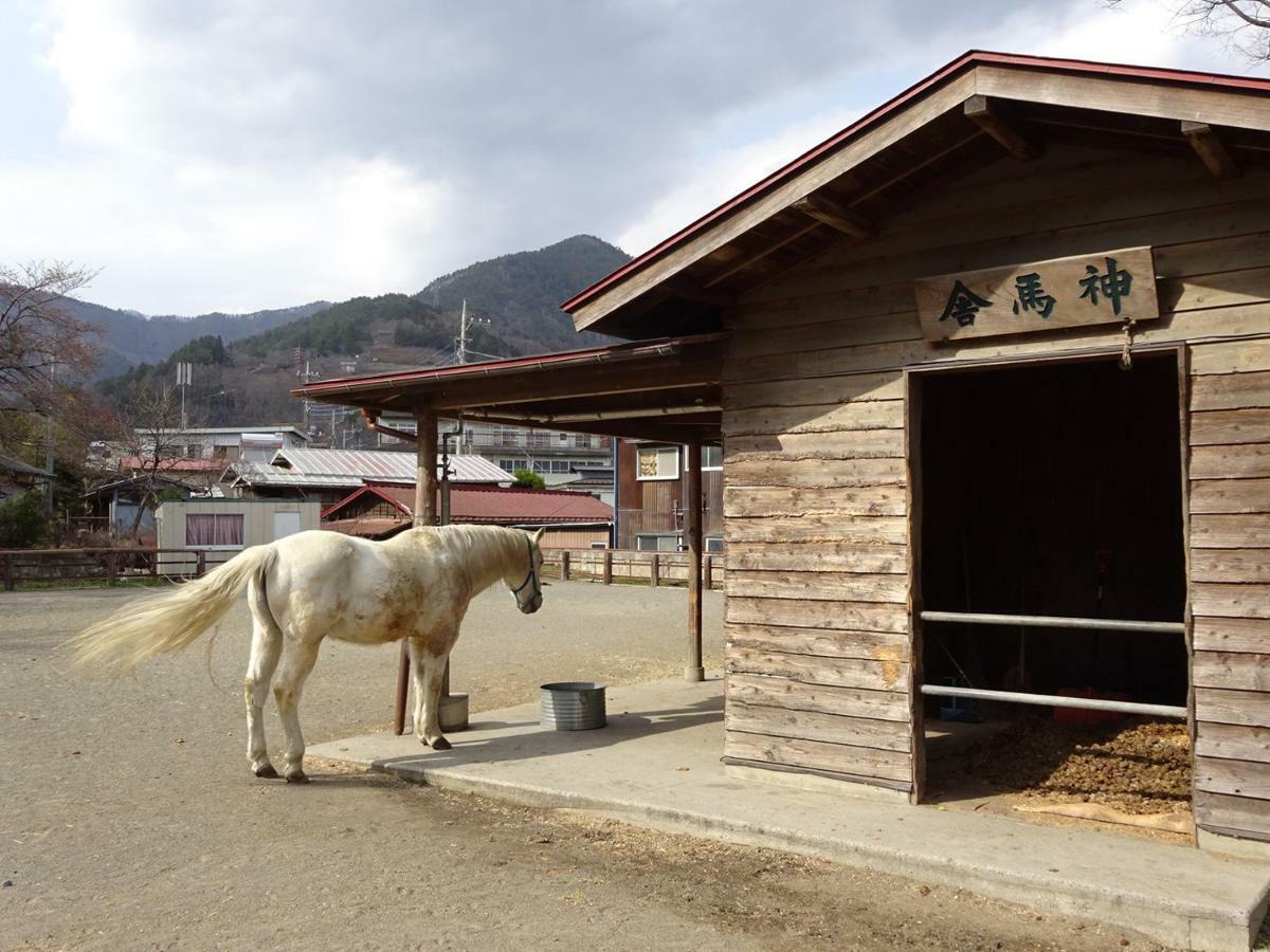 Guesthouse Arakura Fujiyoshida Exterior photo